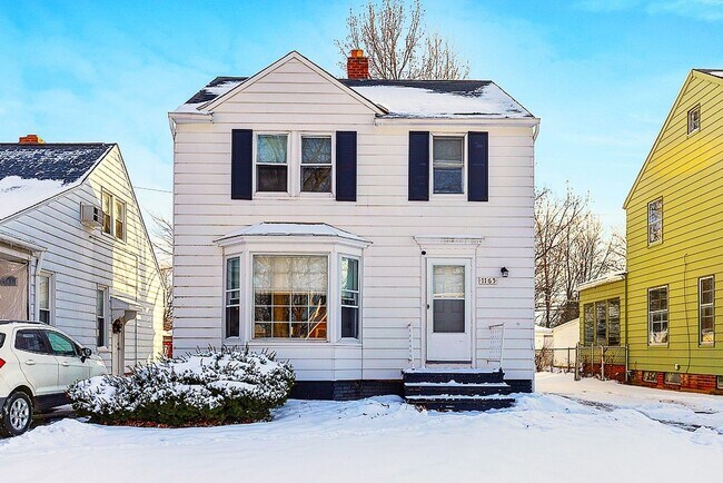Building Photo - 3 BED 1 BATH SINGLE FAMILY HOME IN BEAUTIFUL SOUTH EUCLID