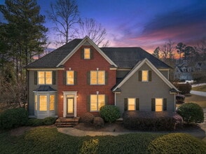 Building Photo - Great home in highly desired Brookstone Subdivision with Cobb County Schools.