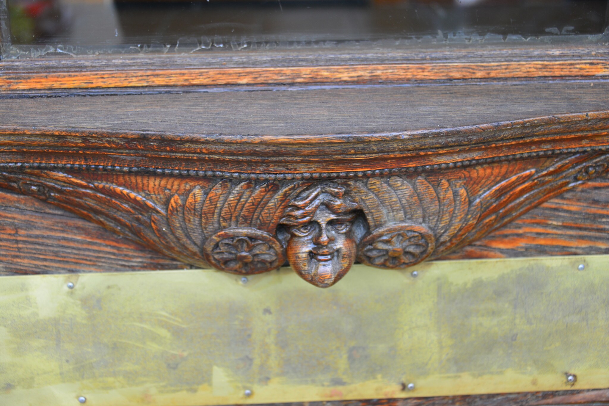 Historical details - 2329 W Grace St