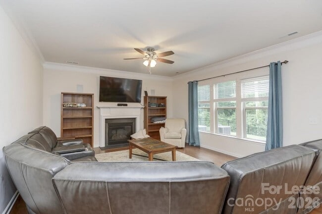 Building Photo - 223 Quail Crossing