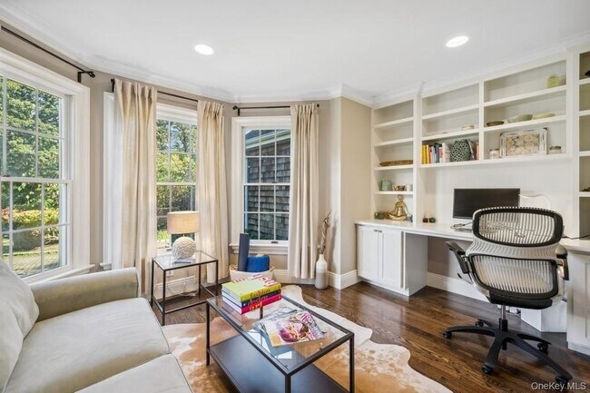 Building Photo - 39 Smugglers Path