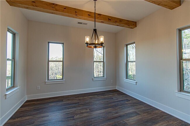 Building Photo - 386 Mulberry Cir