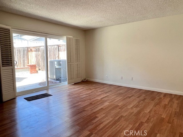 Building Photo - 147 Strawberry Ln