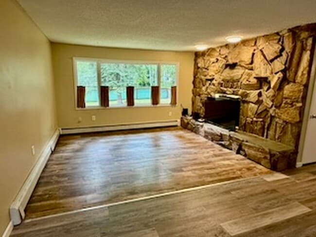 Building Photo - 544 Sandpiper Dr