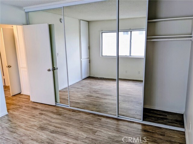 Building Photo - 11942 Darlington Ave