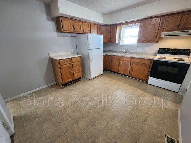 Building Photo - 731 Walnut St