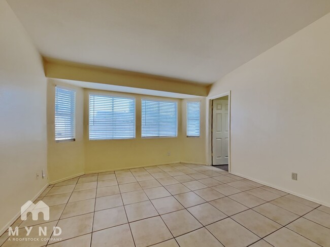 Building Photo - 6642 W Pima St