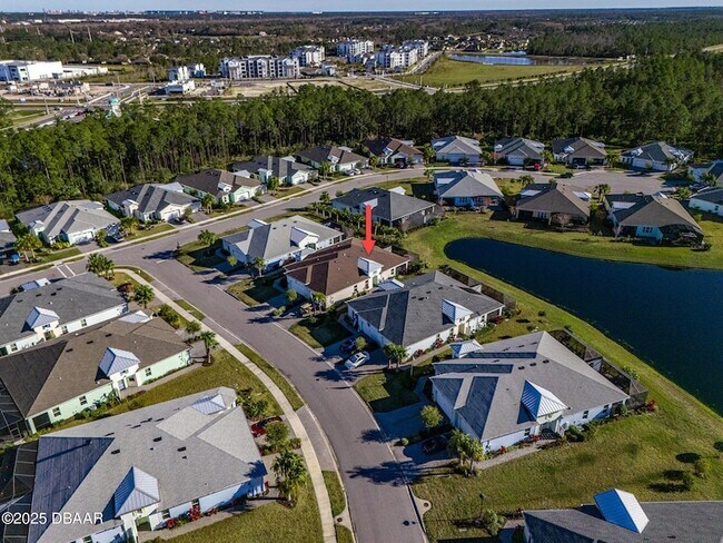 Building Photo - 225 St Somewhere Dr