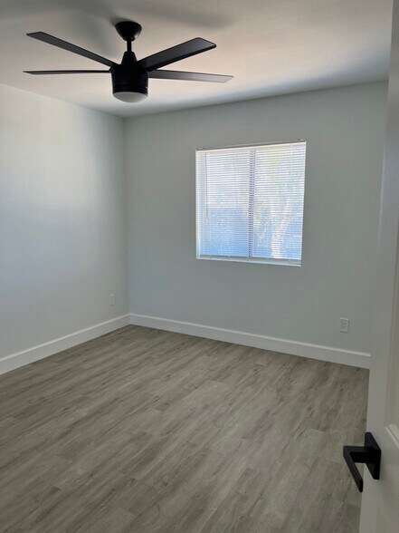 Building Photo - 548 S Udall