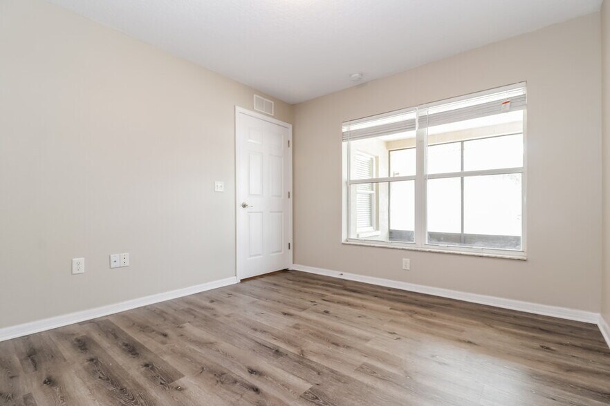 Building Photo - 2305 Unity Village Dr