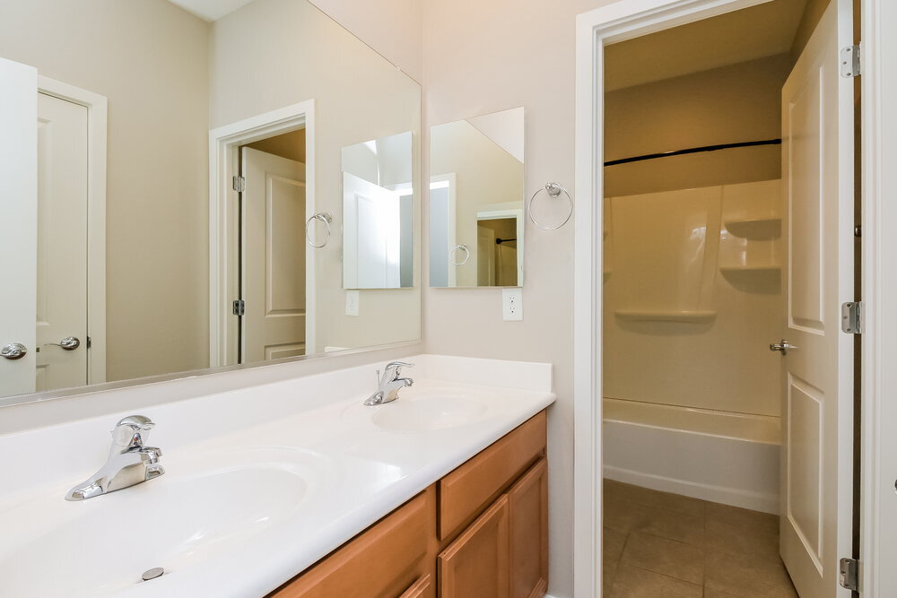 Building Photo - 4235 W Dayflower Dr