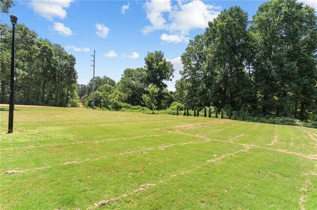 Park/ Walking trails - 3117 Colonial Way