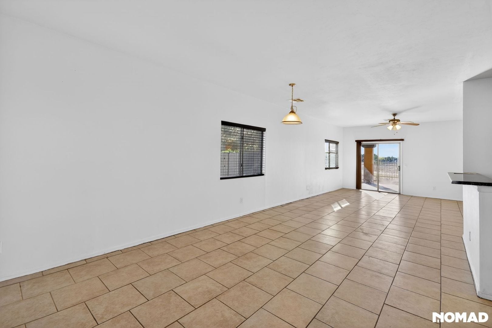 Building Photo - 3610 Cam Del Rancho