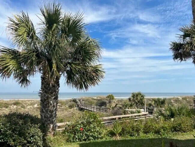 Building Photo - 6301 A1A S