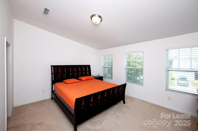 Building Photo - 13406 Calloway Glen Dr