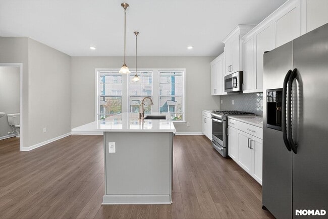 Building Photo - 3447 Hidden Valley Cir