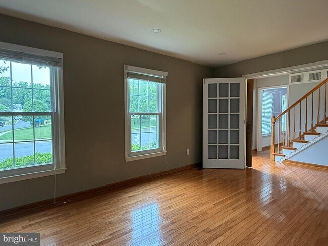 Building Photo - 9613 Ashbourn Dr