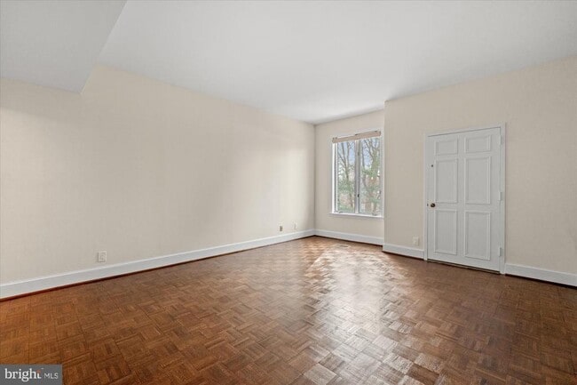 Building Photo - 8101 Connecticut Ave