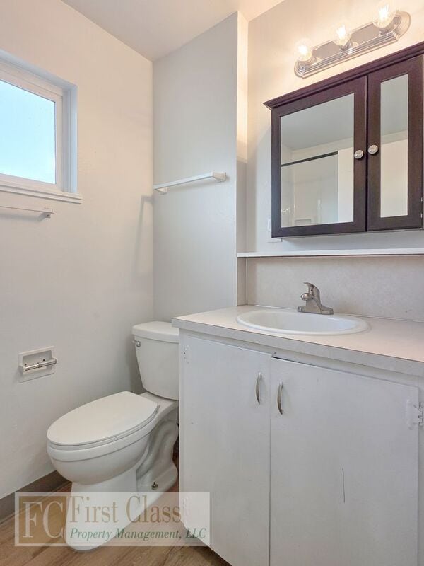 Building Photo - 12345 SW Hall Blvd