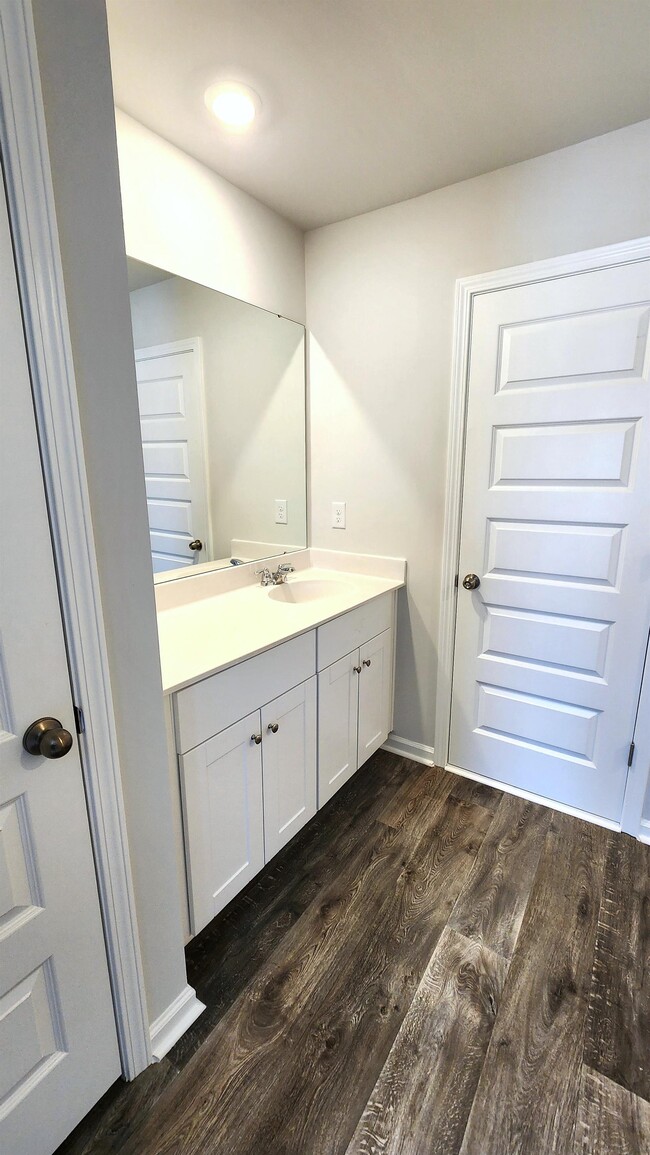 Building Photo - 205 Brackish Dr