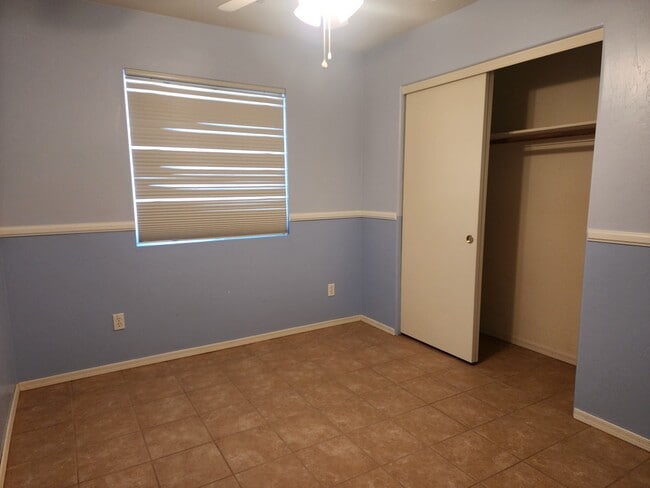 Building Photo - 9728 E Vendela St
