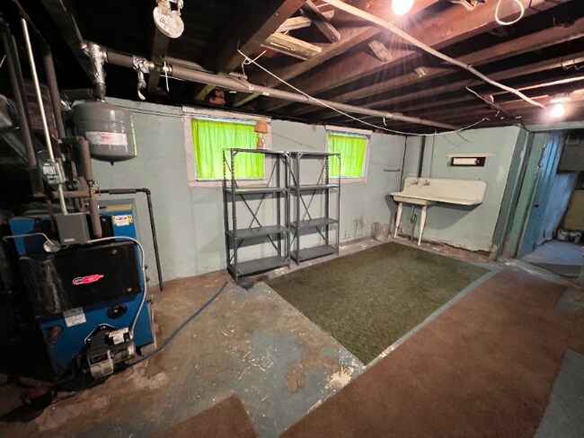 Building Photo - 448 Biddle St