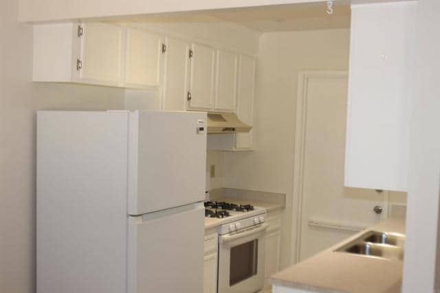 Building Photo - 348 San Dimas Ave