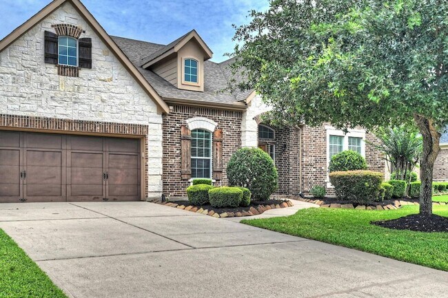 Primary Photo - 7810 Oak Moss Dr