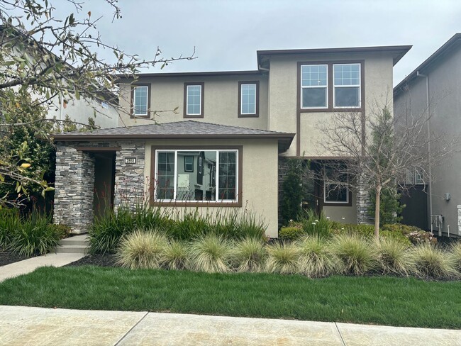 Top Of The Line Model 3/3 + Den Natomas! ... - Top Of The Line Model 3/3 + Den Natomas!  ...