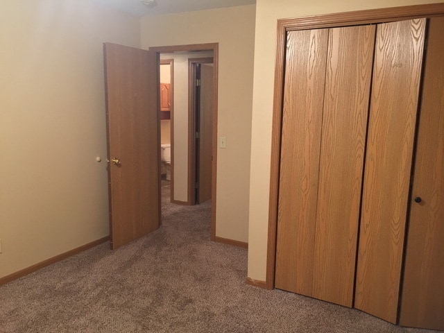 Building Photo - Pre-Leasing for 26/27 School Year