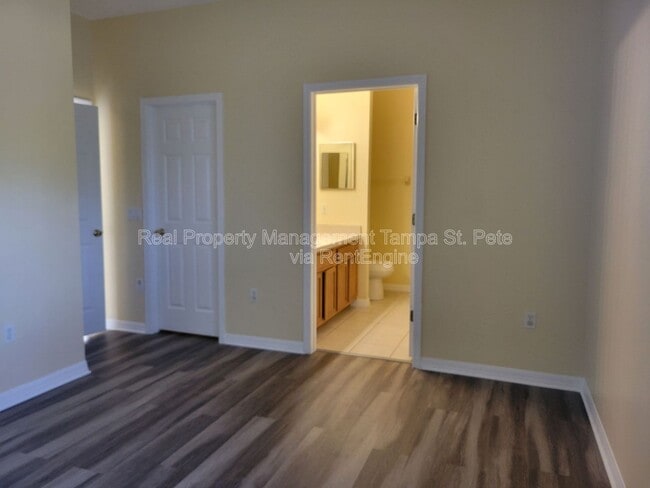 Building Photo - 7784 75th St N