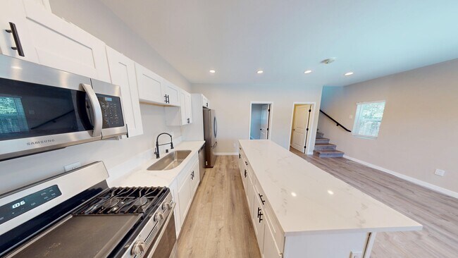 Building Photo - 4935 63rd St