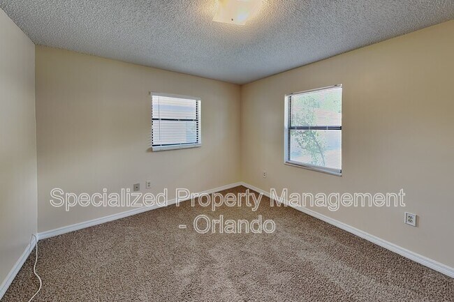 Building Photo - 32715 Blossom Ln