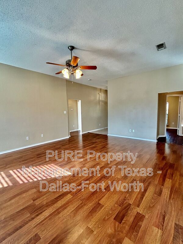Building Photo - 1714 Ryanfeld Dr