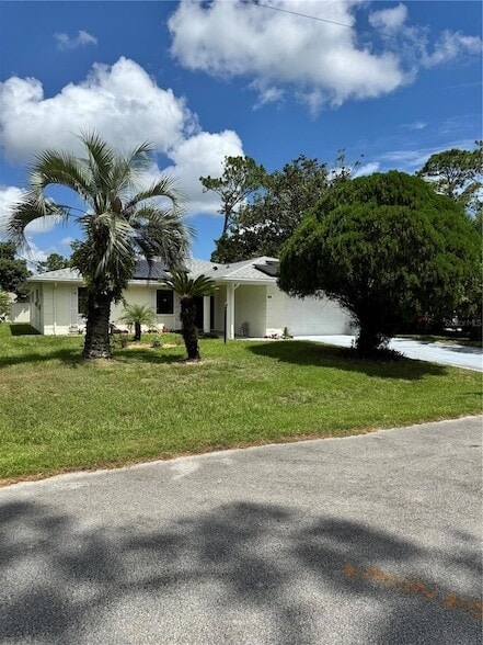 Building Photo - 58 Bracken Ln