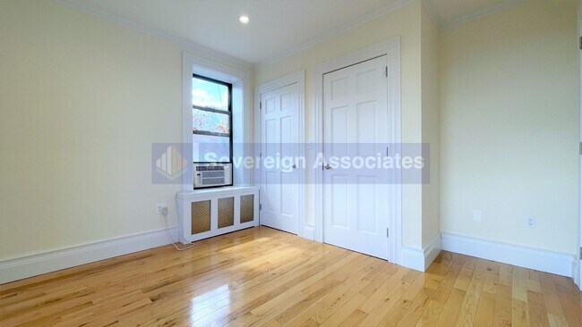 Building Photo - 289 Convent Ave
