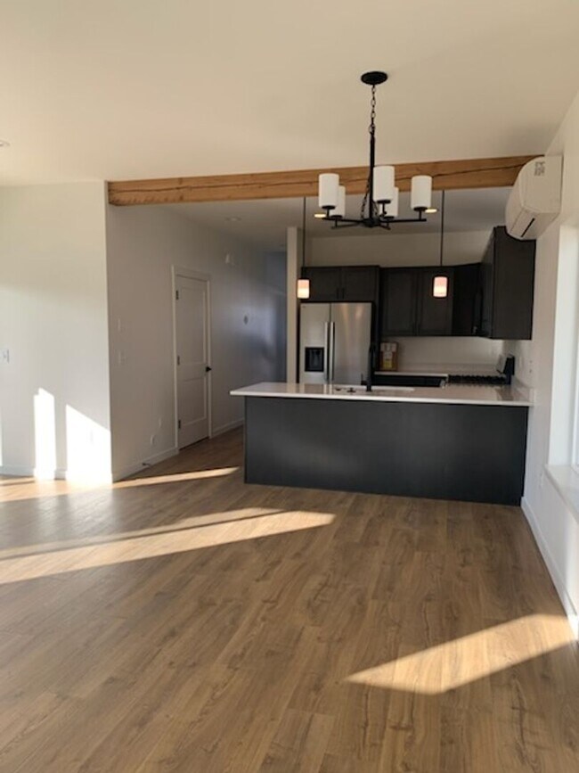 Building Photo - Brand new construction