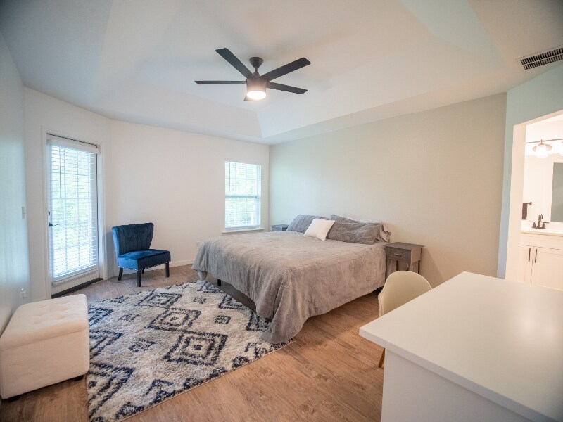 Building Photo - 315 Lindale Glen