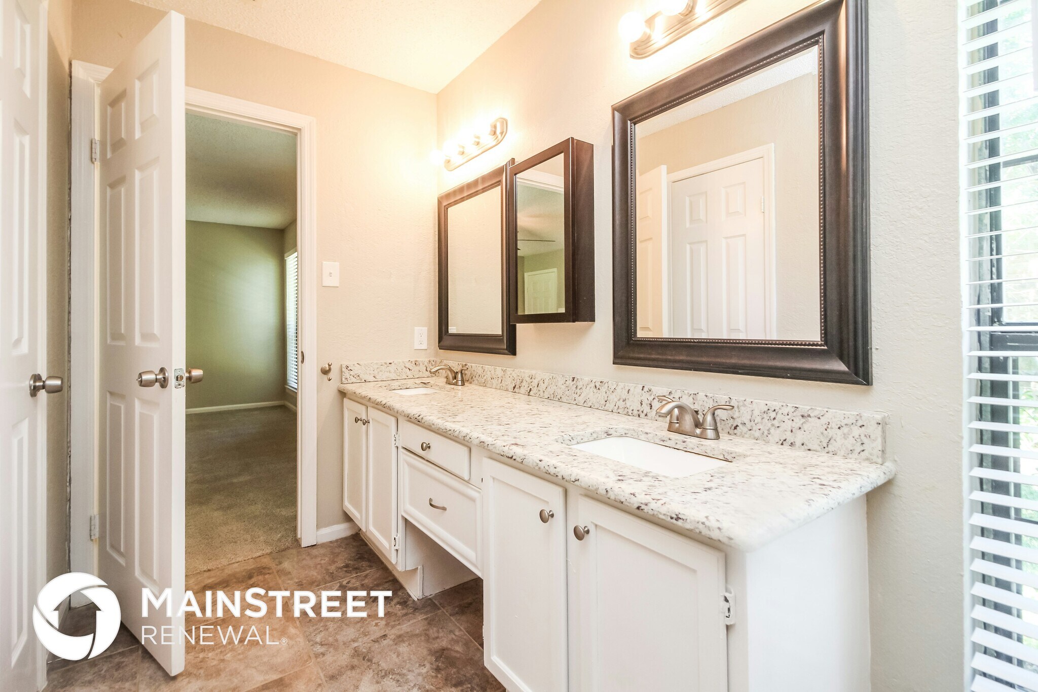 Building Photo - 4205 Martha Ln