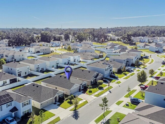 Building Photo - 13748 Wineberry Dr