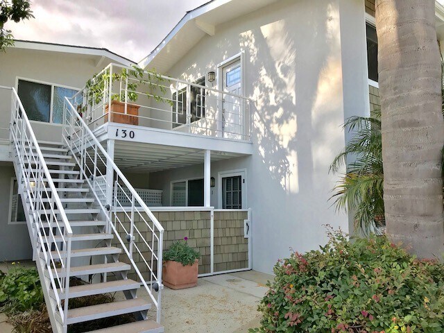 Building Photo - 130 W Valerio St