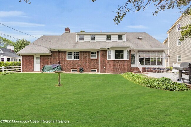 Building Photo - A208 Trenton Blvd