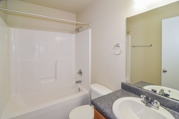 Building Photo - 128 Lockport Dr