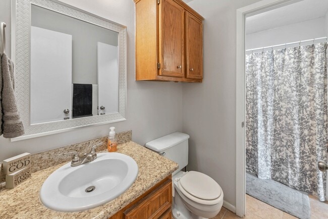 Building Photo - 3400 Timberline Ct