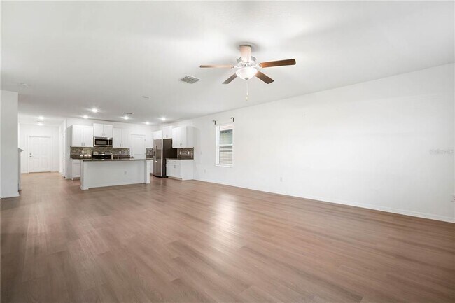 Building Photo - 1420 Tahitian Sunrise Dr