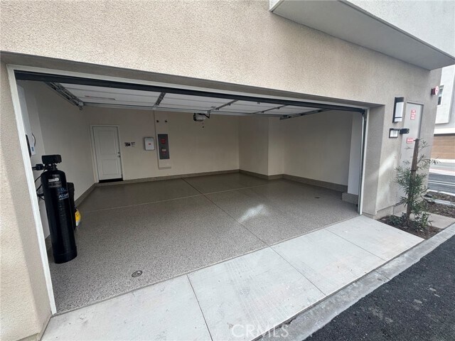 Building Photo - 1720 Park St