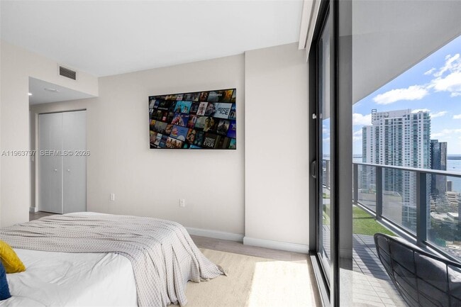 Building Photo - 45 SW 9th St