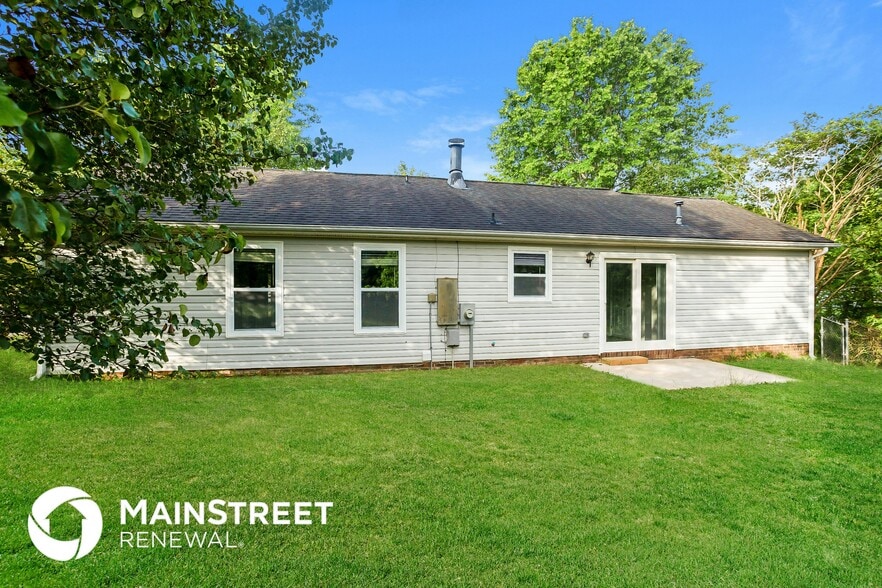 Building Photo - 5900 Brick Landing Dr