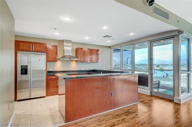 Building Photo - 4575 Dean Martin Dr