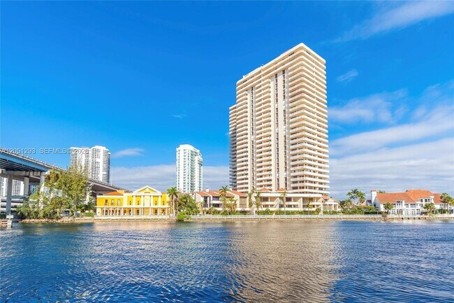 Building Photo - 19390 Collins Ave